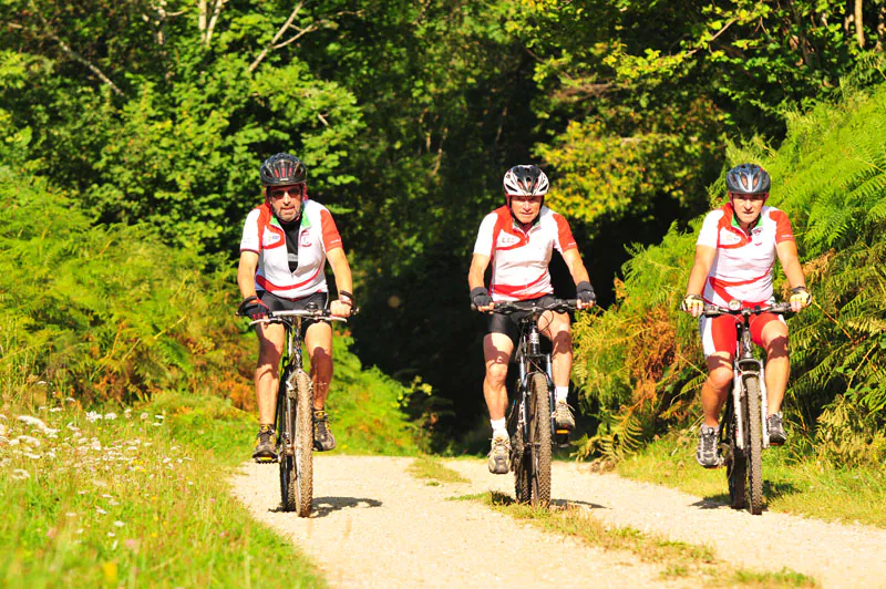 VTT Carladez Le vallon d'Albinhac Brommat Occitanie