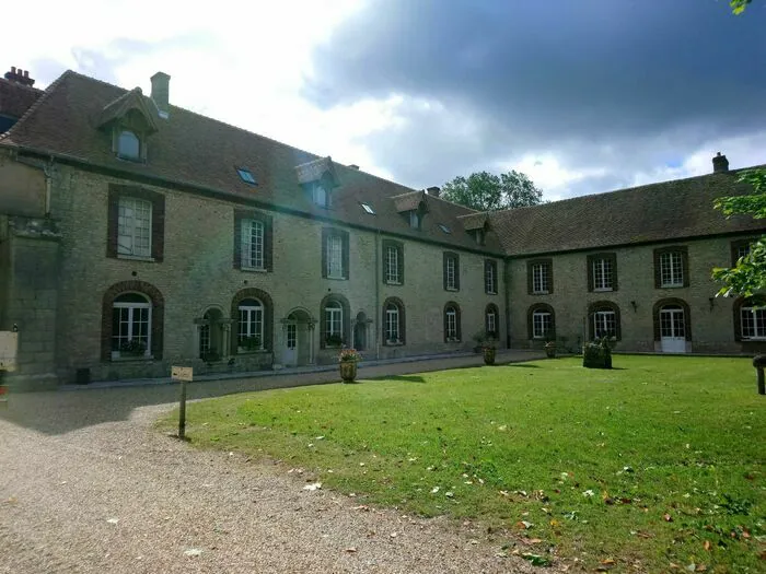 Visite commentée de l'ancienne Abbaye de Cercanceaux Abbaye de Cercanceaux Souppes-sur-Loing