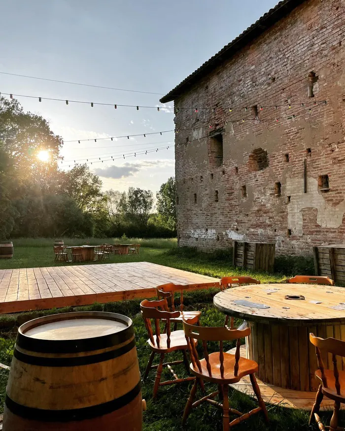 Visites commentées de l'abbaye de Grandmont Francour et soirées guinguettes Abbaye de Grandmont Lafrançaise