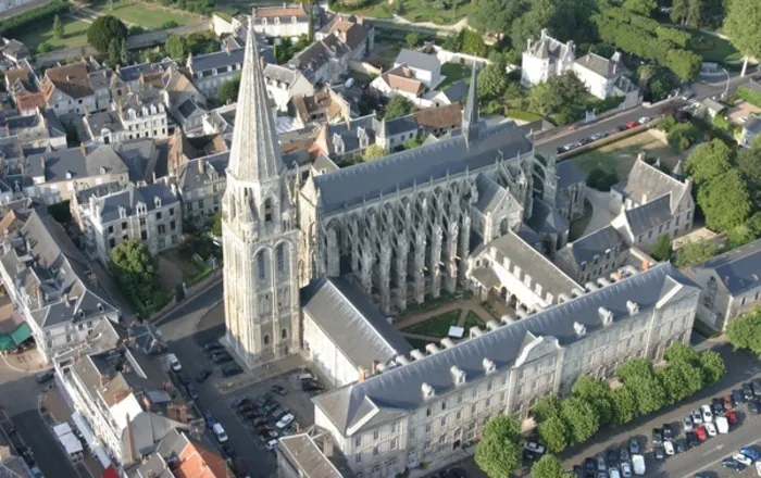 Visite libre Abbaye de la Trinité Vendôme