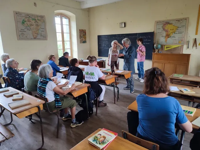 Visitez l'ancienne école du village de Teulières ! Ancienne école de Teulières La Bastide-l'Évêque