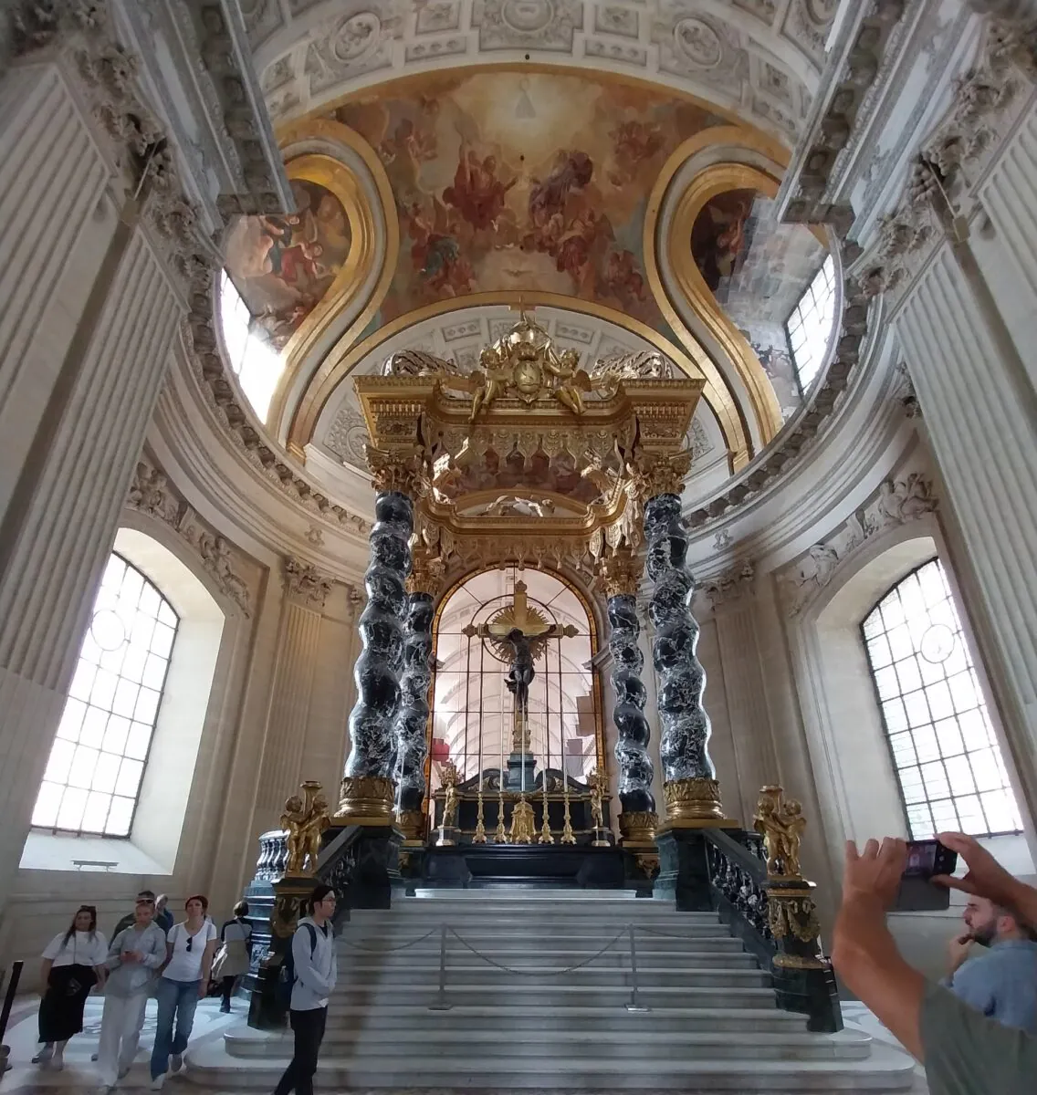 Aura Invalides 