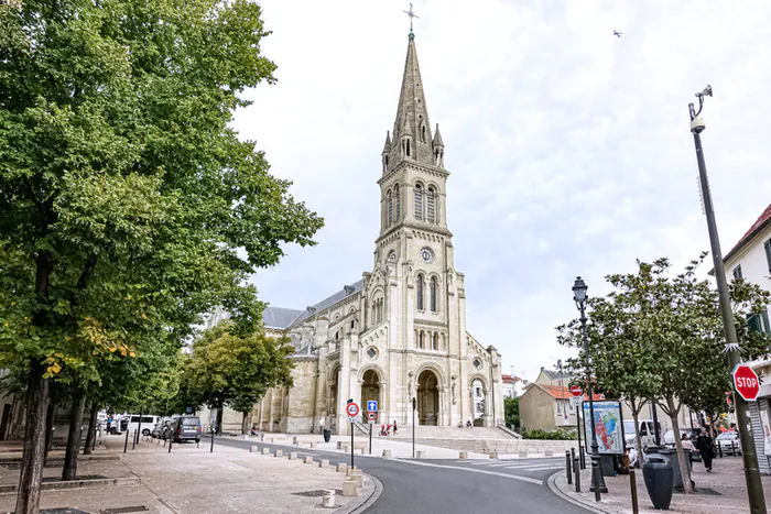 Visite guidée de la Basilique Saint-Denys Basilique Saint-Denys Argenteuil