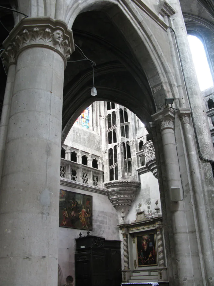 Présentation des œuvres de la basilique restaurées Basilique Saint-Jean-Baptiste Chaumont