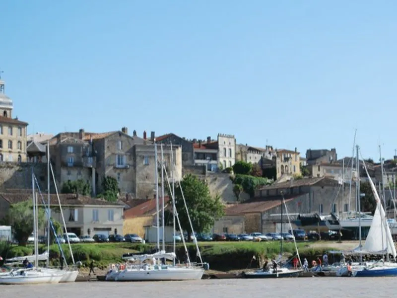 Fête du port à Bourg