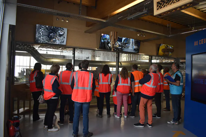 Visite guidée du centre de tri Centre de tri Saint-Thibault-des-Vignes