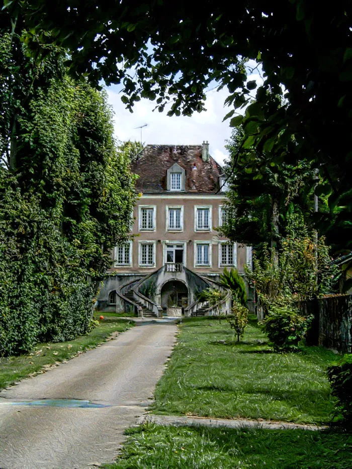 Fouille archéologique - L'Ancienne abbaye des Bénédictines de Champbenoist Chantier de fouilles archéologiques Provins