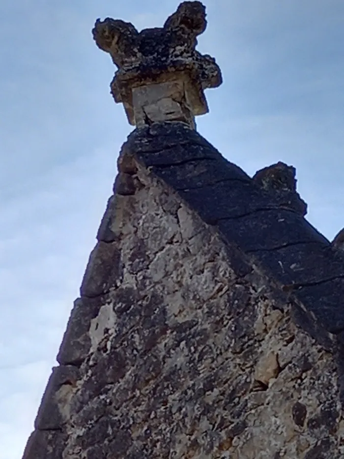 Visite d'une chapelle conduite du point de vue de la géobiologie Chapelle de Jacquou Le Croquant Auriac-du-Périgord