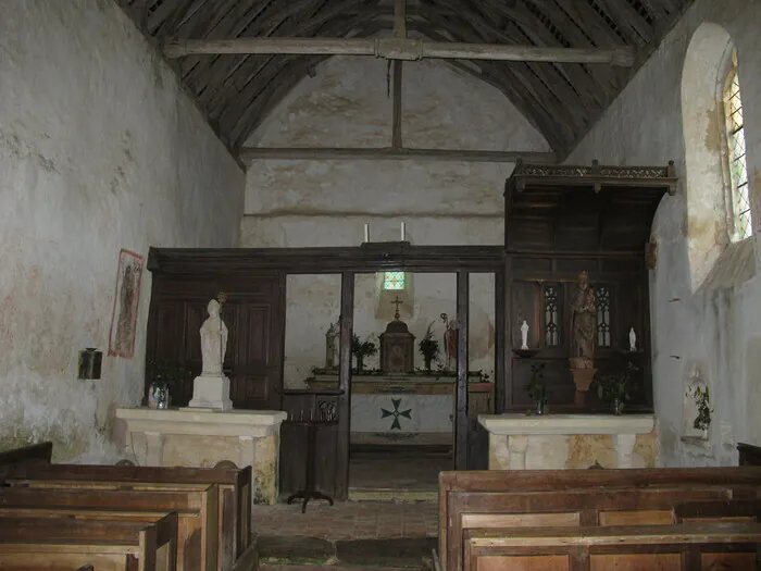 Découverte de la chapelle Saint Maximin et Sainte Barbe de Montreuil Chapelle de Montreuil Joué-en-Charnie