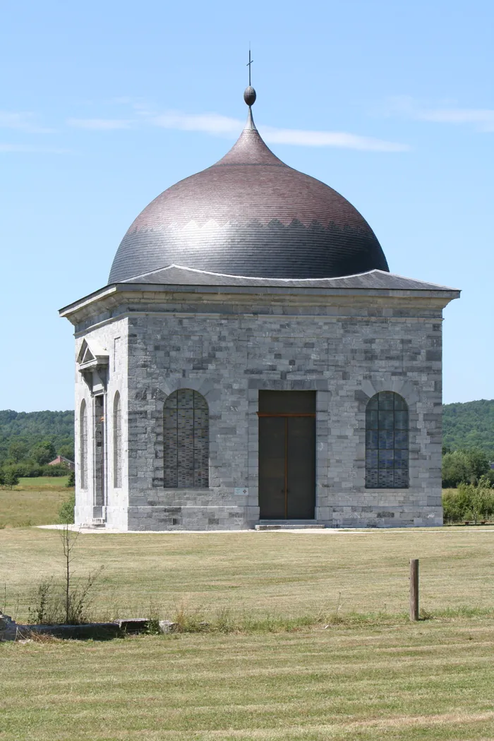 Visite d'une chapelle à l'esthétisme unique Chapelle de Walcourt Givet