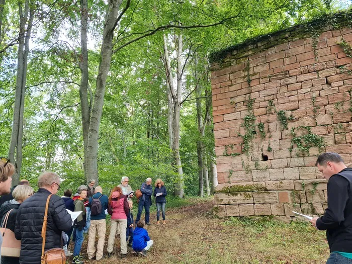 Découvrez un château érigé par les Ducs de Lorraine Château de Bruyères Bruyères