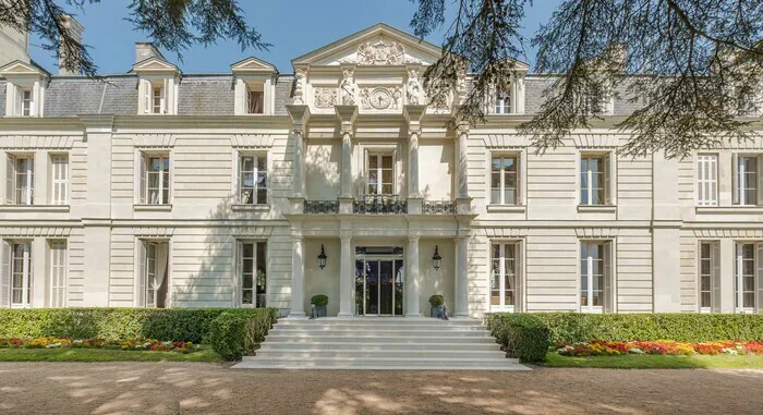 Cabinet de curiosités & galerie d'Art au château Château de Rochecotte Coteaux sur Loire