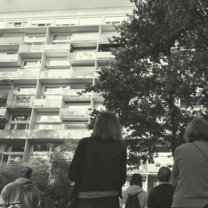 Architecture du XXe siècle : visite de deux architectures courbe pour deux établissements scolaires allonnais Collège Kennedy