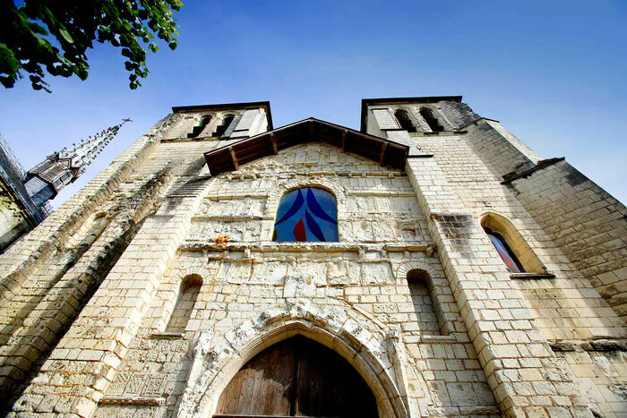 Visite libre Collégiale Saint-Mexme Chinon