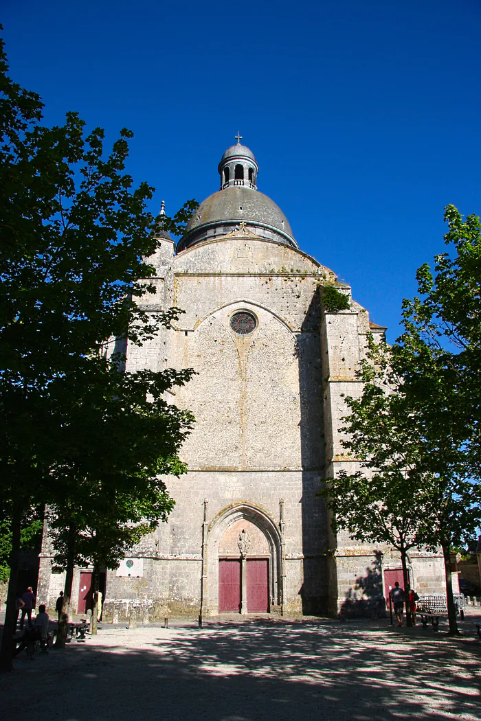 Présentations de l’orgue de chœur (XIXe s.) de la collégiale Saint Quiriace Collégiale Saint-Quiriace Provins