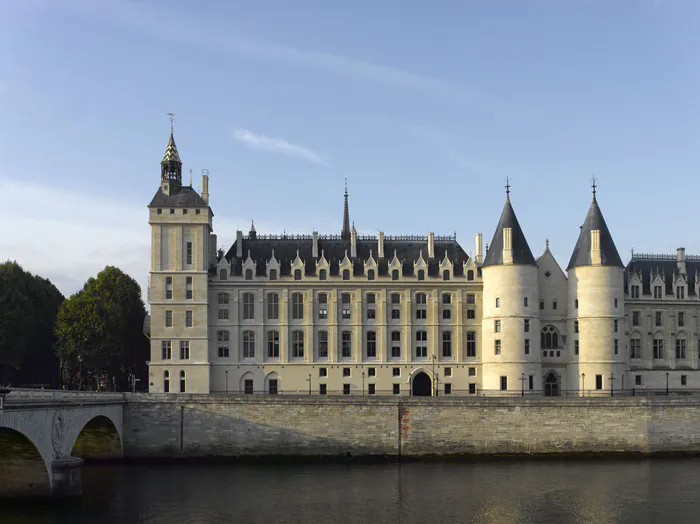 Visite libre de la Conciergerie Conciergerie Paris