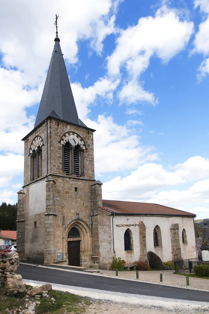 Visite libre de l'église avec documents et permanence pour plus de renseignements Église de Saint-Romain Saint-Romain