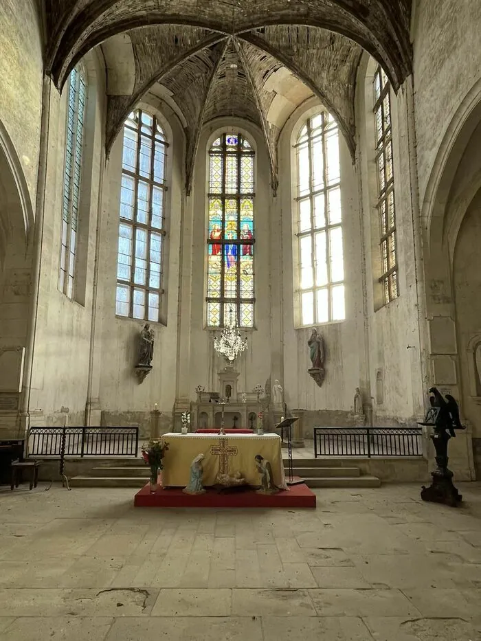 Visite de l'église Notre-Dame de Dannemoine Église Notre-Dame Dannemoine