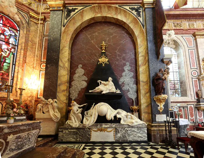 Découvrez l'intérieur de style baroque d'une église Église Notre-Dame-de-Bonsecours Nancy