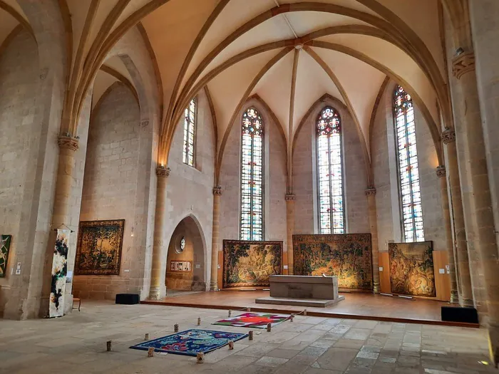 Exposition de tapisseries : « Drôles d'animaux » Église Notre-Dame du Château Felletin