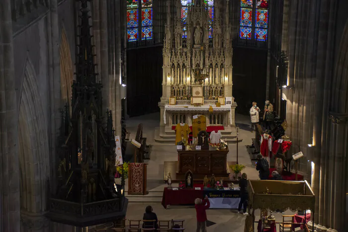 Assistez à la présentation d'objets liturgiques d’une église du XIXe siècle Église Saint-Amé et Saint-Blaise Plombières-les-Bains