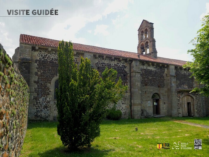 Visite guidée du prieuré d'Esteil Église Saint-Jean Esteil