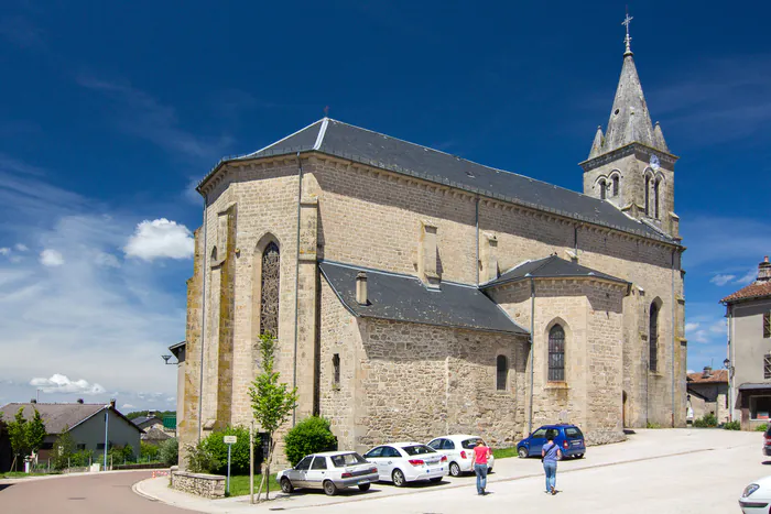 Poussez les portes de l'église Saint-Martin de Sousceyrac Église Saint-Martin Sousceyrac Sousceyrac-en-Quercy