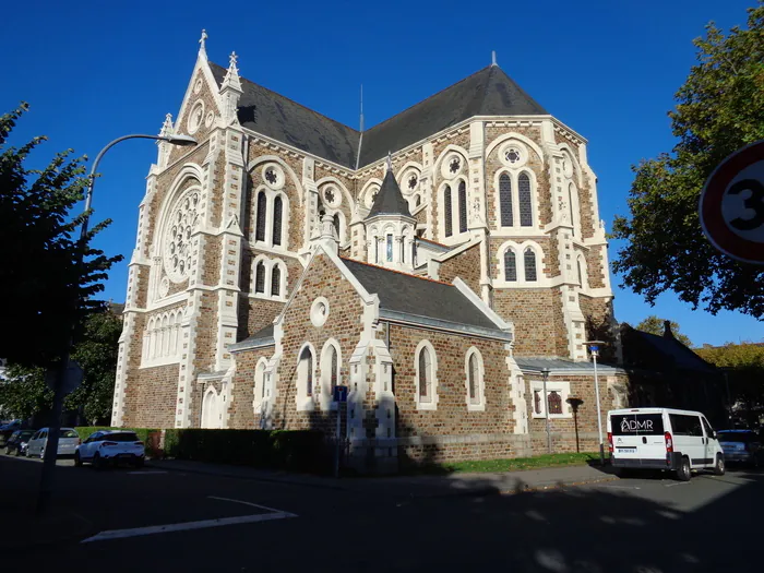 L'église Saint-Nazaire église saint-nazaire Saint-Nazaire