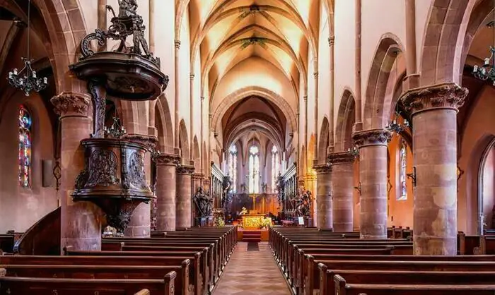 Visitez une église du XIIe siècle Église Saint-Nicolas Haguenau