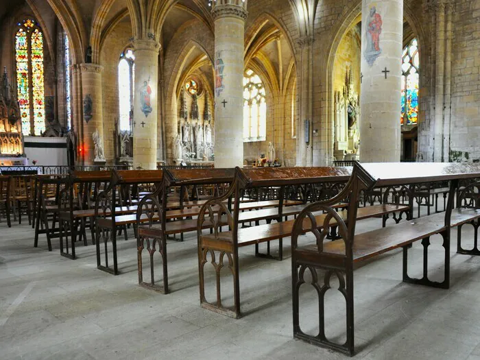 Visite d'une ancienne église-halle Eglise Saint-Nicolas Marville