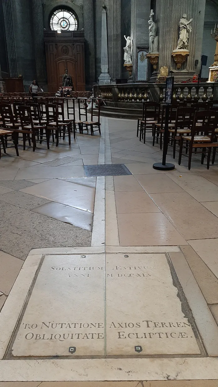 Présentation du Gnomon de l'église Saint-Sulpice Église Saint-Sulpice Paris