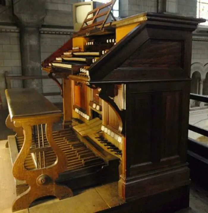 Visite de l'orgue de l'église Saint-Vincent-de-Paul Eglise Saint-Vincent-de-Paul Clichy