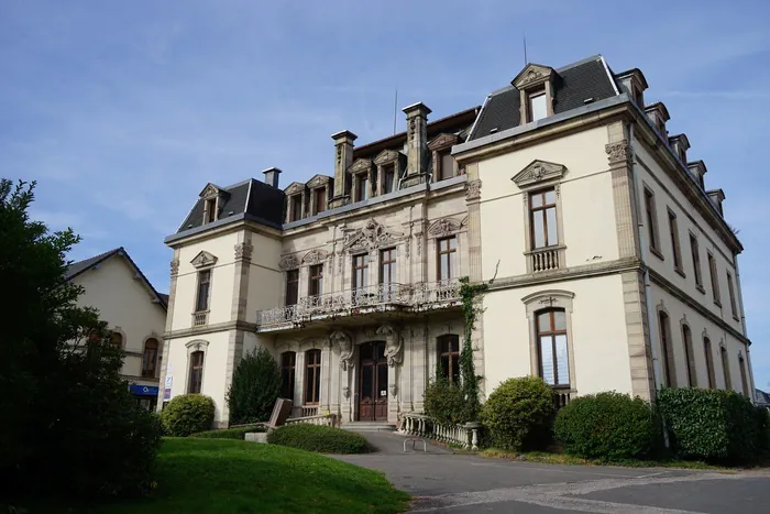 Visite guidée de belles demeures Gare de Remiremont Remiremont