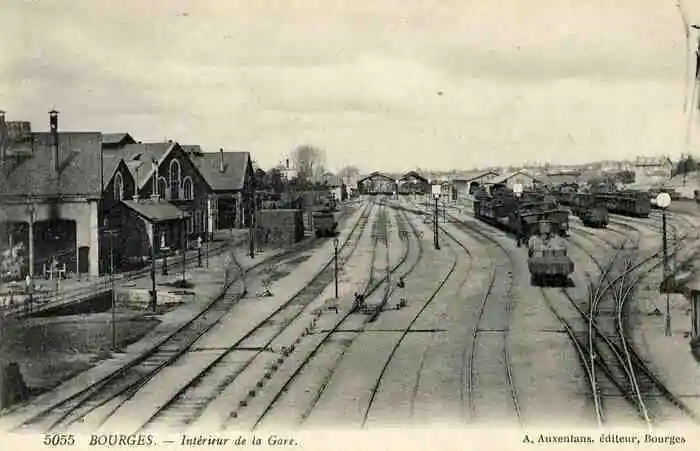 Atelier : la gare de Bourges Gare SNCF Bourges