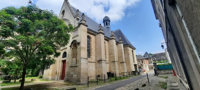 Visite libre et guidée de la chapelle de l'Hôpital Saint-Louis Hôpital  Saint-Louis Paris