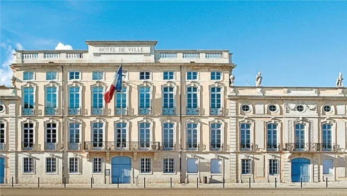 Visite de l'hôtel Montrevel