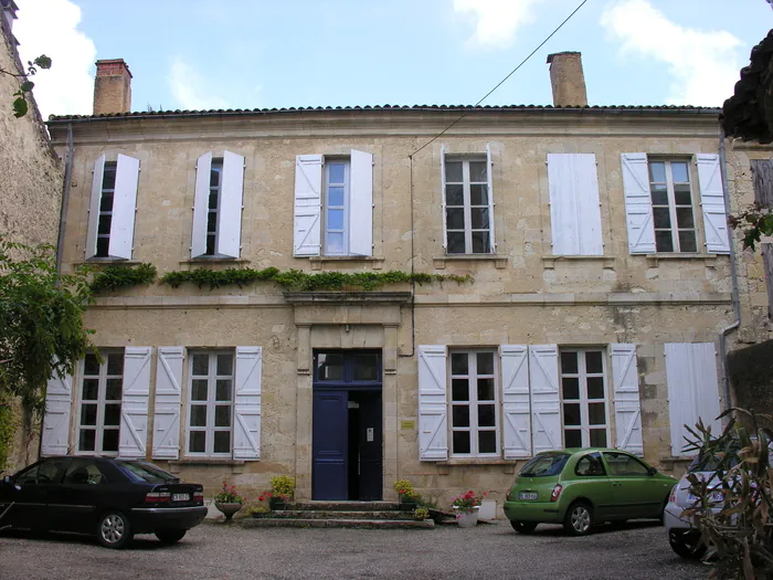 Découverte d'un hôtel particulier du XVIIe siècle Hôtel Ducassé ou Hôtel des Trois Boules Lectoure