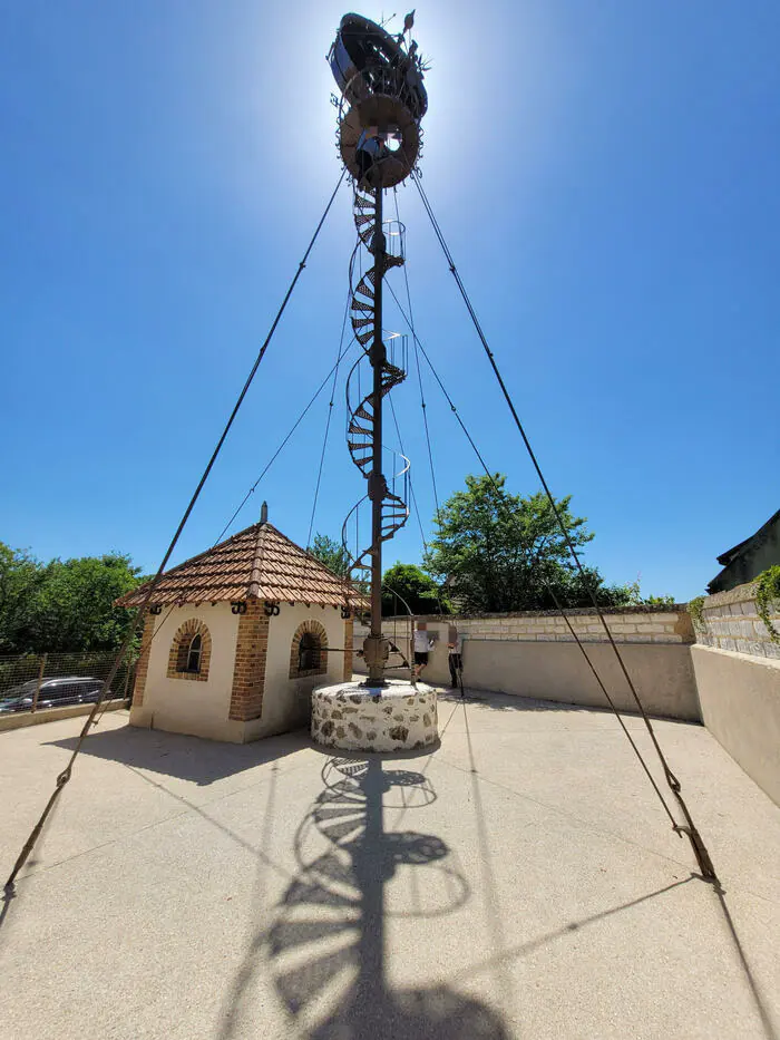 Visite de l’éolienne Bollée La Postolle La Postolle