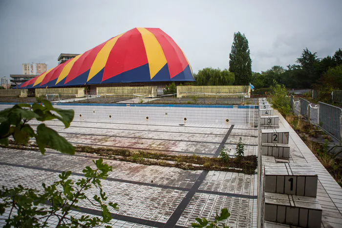 Visite guidée de la piscine au chapiteau Le Plongeoir - Cité du cirque Le Mans