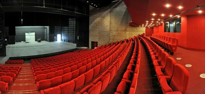 La scène nationale de Saint-Nazaire Le Théâtre