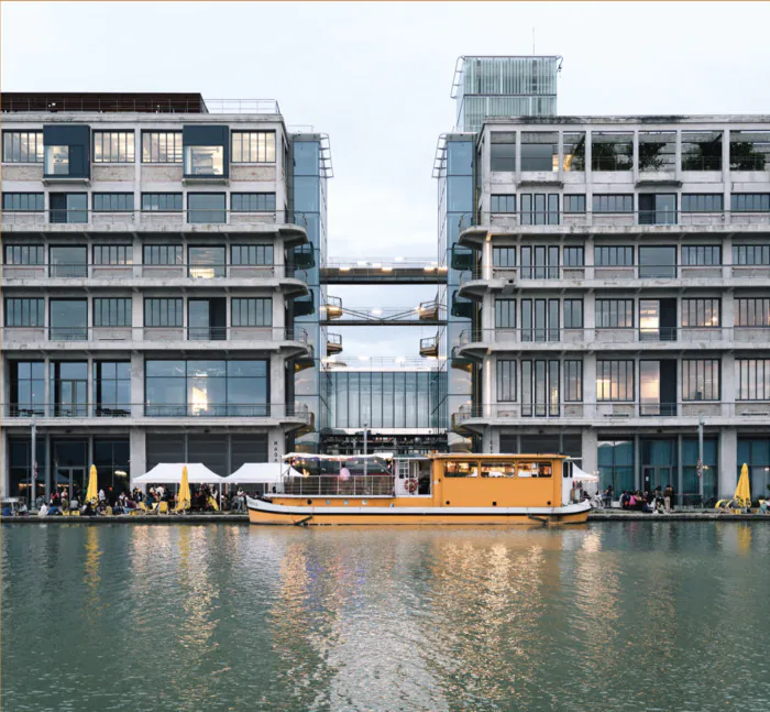 Découverte des Magasins Généraux avec l'architecte Frédéric Jung Les Magasins Généraux Pantin