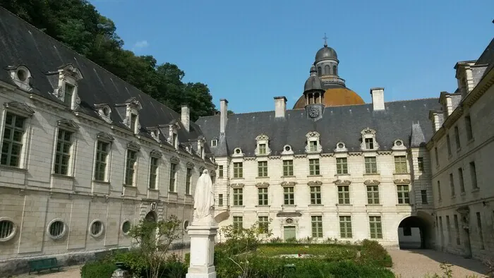 Lycée des Ardilliers Lycée des Ardilliers Saumur