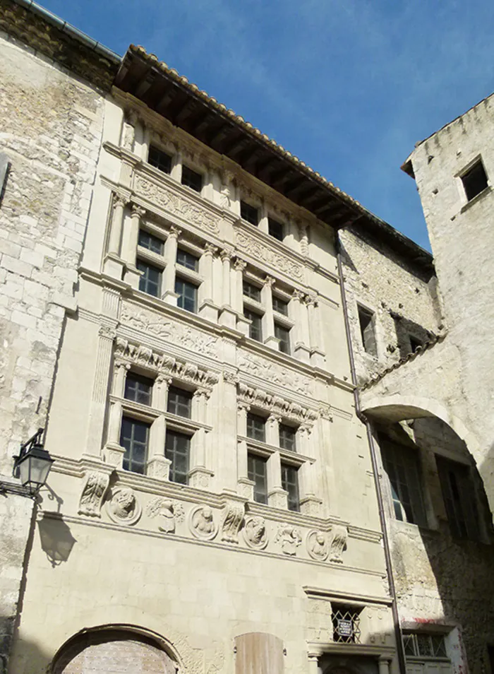 Visite de la Maison des Chevaliers. Du Moyen-Âge au chantier d'aujourd'hui Maison des Chevaliers Viviers