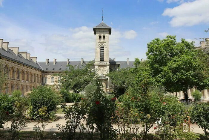 Visite guidée de la Maison Ferrari Maison Ferrari Clamart