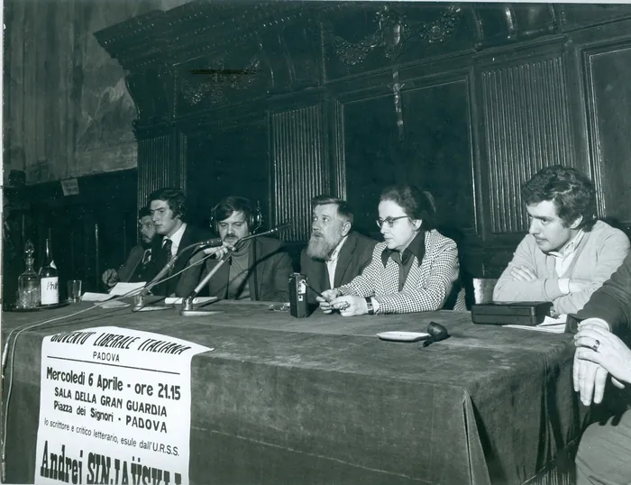 Conférence sur André Siniavski (1925-1998) par Georges Nivat Médiathèque de Fontenay-aux-Roses Fontenay-aux-Roses