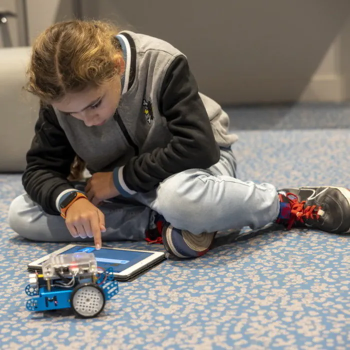 Atelier robotique mBot Médiathèque l'Eclipse Cormeilles-en-Parisis