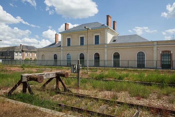 Visite de la gare et de l'ancien camp de Pithiviers Mémorial de la Shoah - Gare de Pithiviers Pithiviers