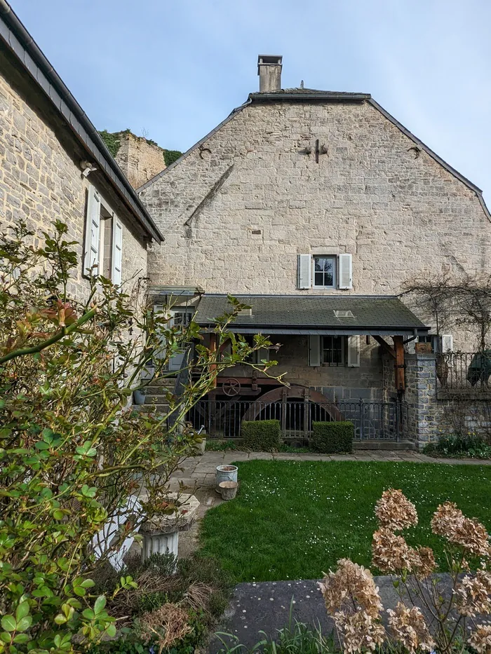 Visitez un moulin médiéval Moulin de Hierges Hierges