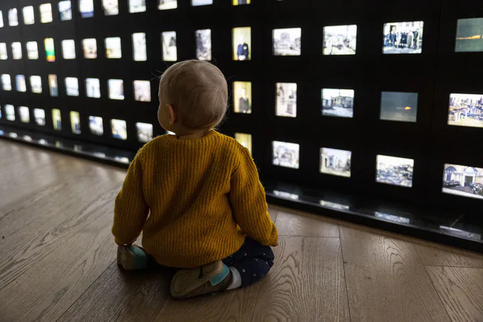 Bébé au musée Musée départemental Albert-Kahn Boulogne-Billancourt