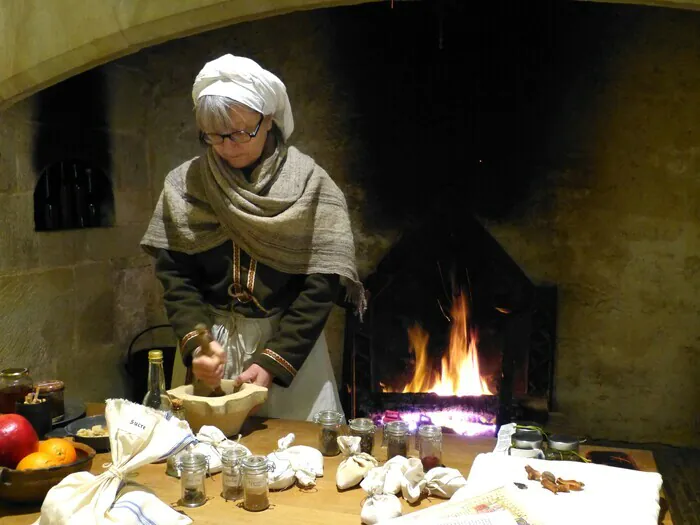 La cuisine du Moyen Âge avec les Causeries culinaires Musée départemental de la faïence et des arts de la table Samadet